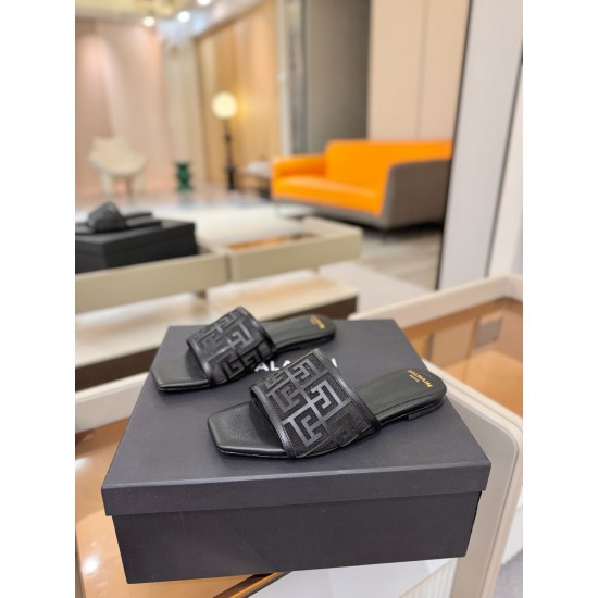 Balmain slippers