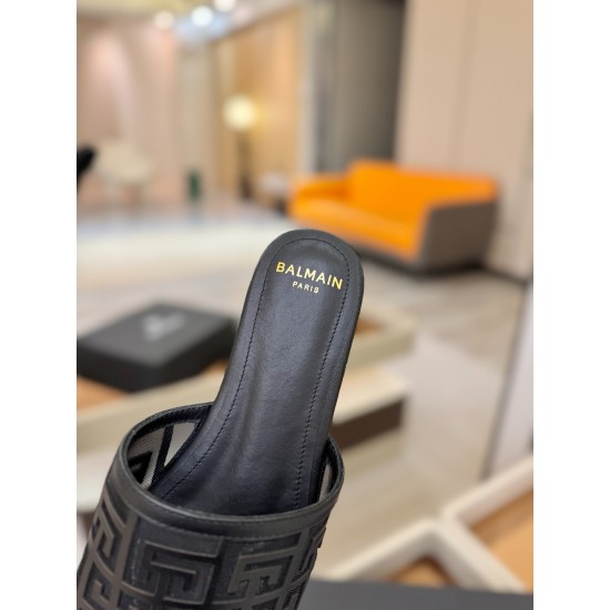 Balmain slippers