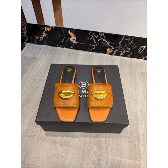 Balmain slippers