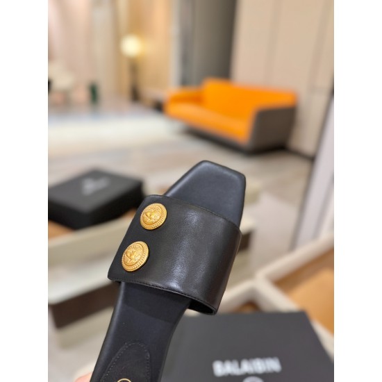 Balmain slippers