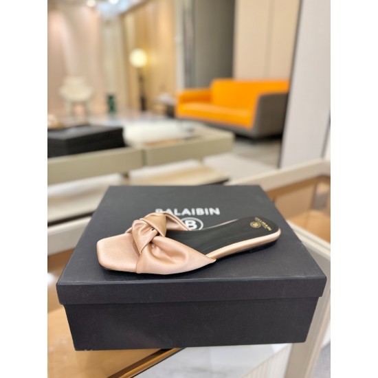 Balmain slippers