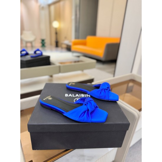 Balmain slippers