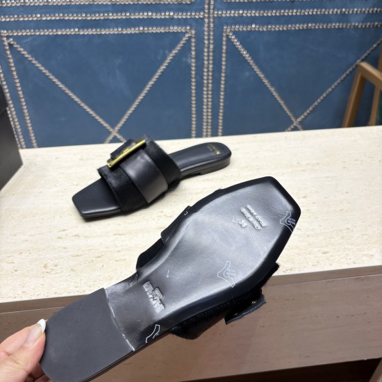 Balmain slippers