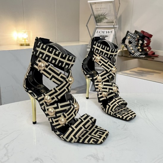 Balmain Shoes High Quality
Women 35-42
