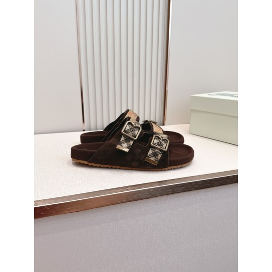 Burberry slippers