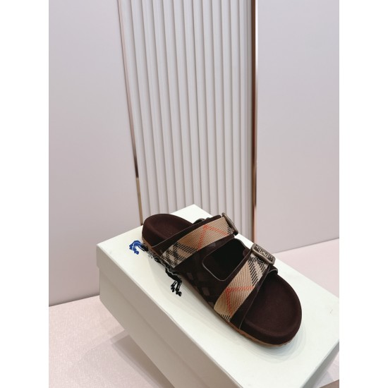 Burberry slippers