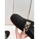 Burberry slippers