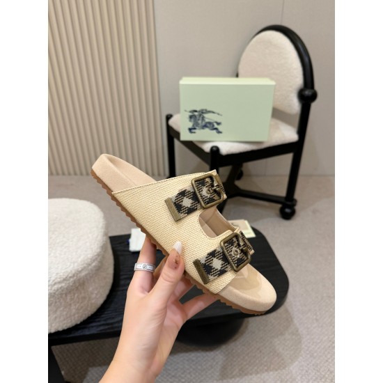 Burberry slippers