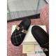 Burberry slippers