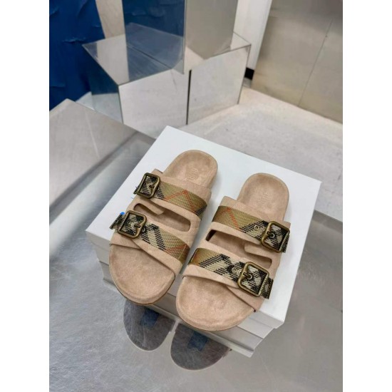 Burberry slippers