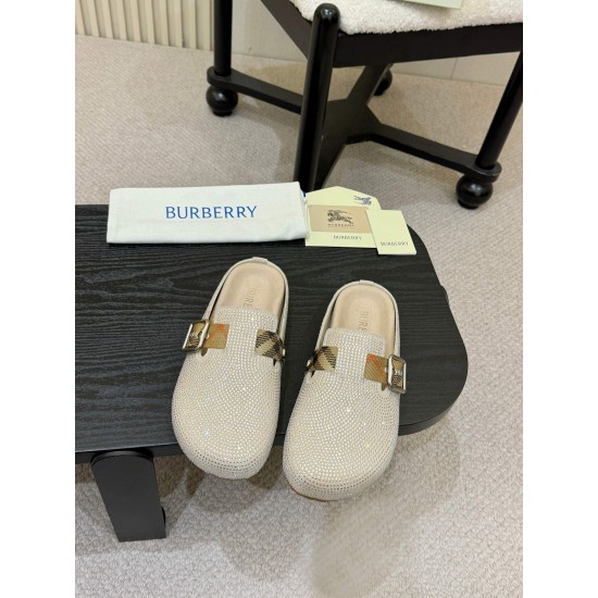 Burberry slippers