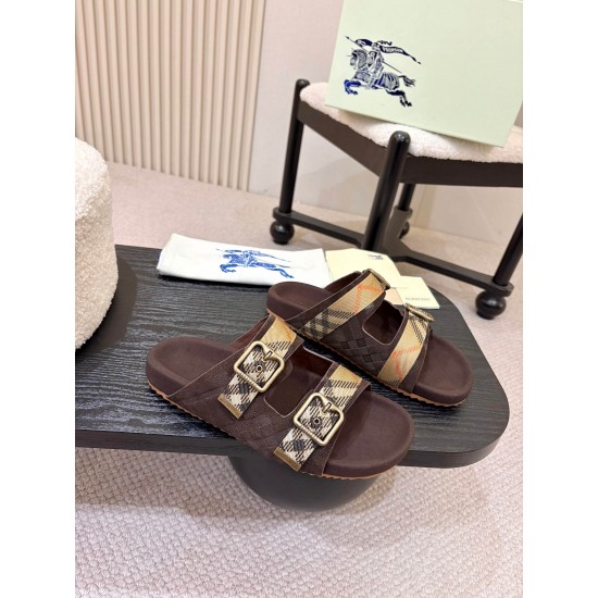 Burberry slippers