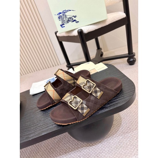 Burberry slippers