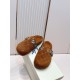 Burberry slippers