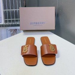 Burberry slippers