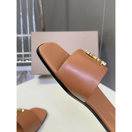 Burberry slippers