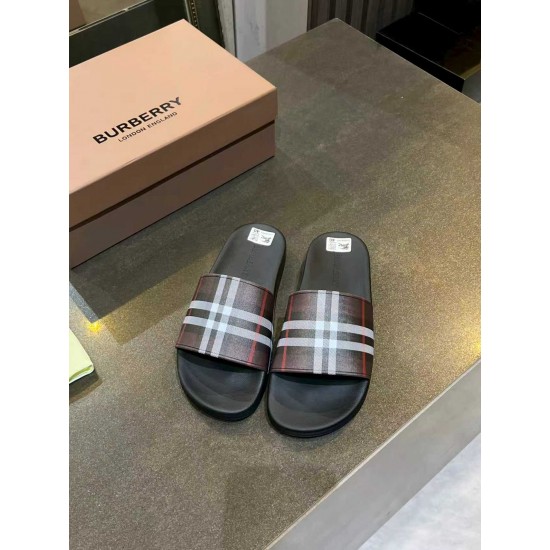 Burberry slippers