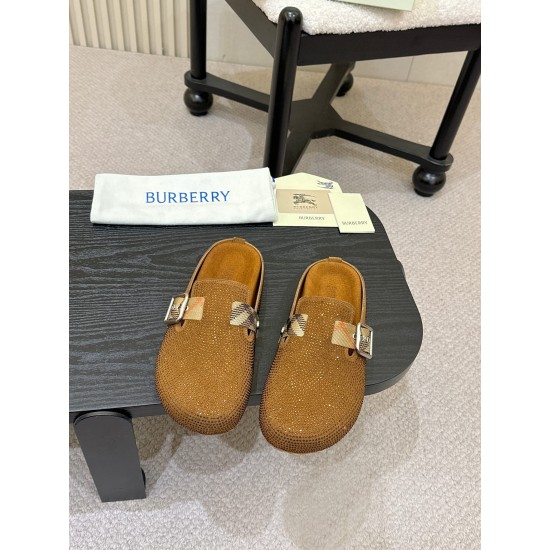Burberry slippers