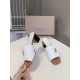 Burberry slippers