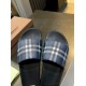 Burberry slippers