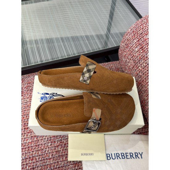 Burberry slippers