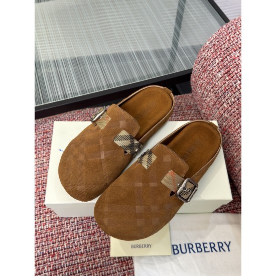 Burberry slippers