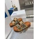 Burberry slippers