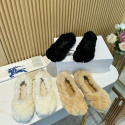 Burberry Shoes Casual Shoes
Women 35-41
