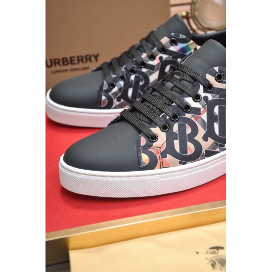 Burberry Shoes Casual Shoes
Women 35-41
