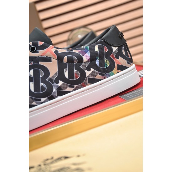 Burberry Shoes Casual Shoes
Women 35-41
