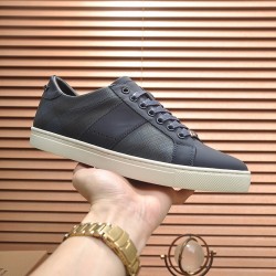 Burberry Shoes Casual Shoes
Women 35-41
