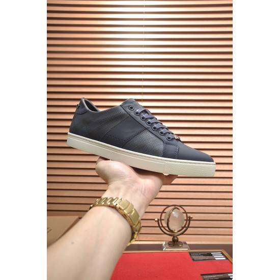 Burberry Shoes Casual Shoes
Women 35-41
