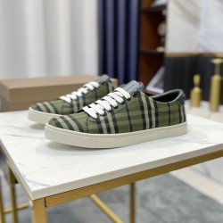Burberry Shoes Casual Shoes
Women 35-41
