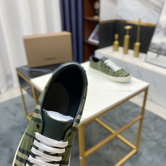 Burberry Shoes Casual Shoes
Women 35-41
