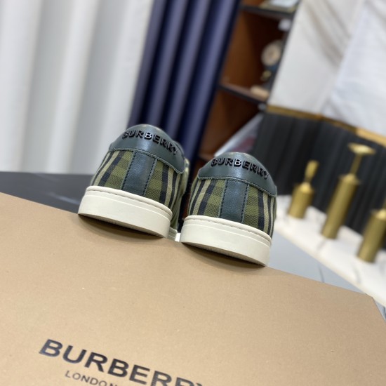 Burberry Shoes Casual Shoes
Women 35-41
