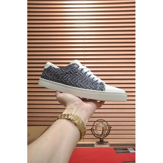 Burberry Shoes Casual Shoes
Women 35-41

