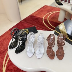 CL Collection Shoes Best Quality
Women 35-41
