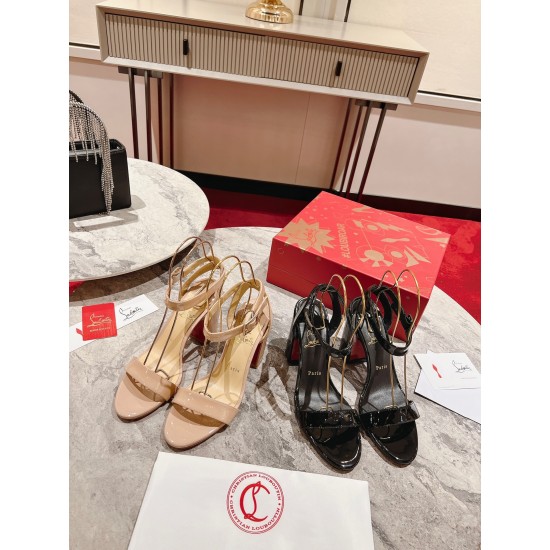 CL Collection Shoes Best Quality
Women 35-41
