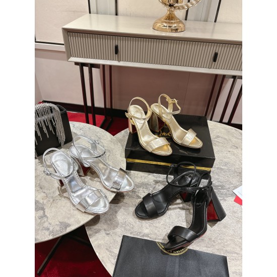 CL Collection Shoes Best Quality
Women 35-41
