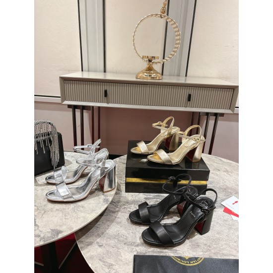 CL Collection Shoes Best Quality
Women 35-41
