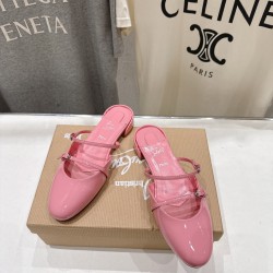 CL slippers