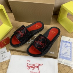 CL slippers