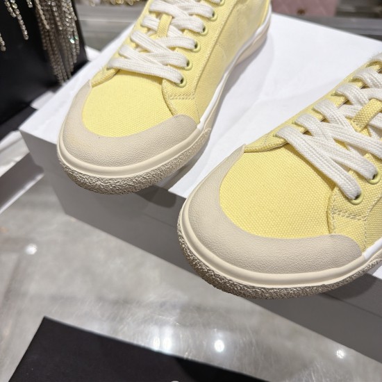 Celine Casual Shoes
Women 35-41
