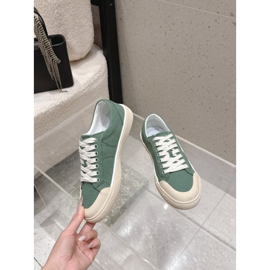 Celine Casual Shoes
Women 35-41

