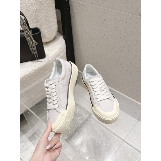 Celine Casual Shoes
Women 35-41
