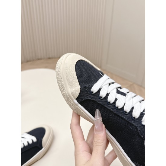 Celine Casual Shoes
Women 35-41
