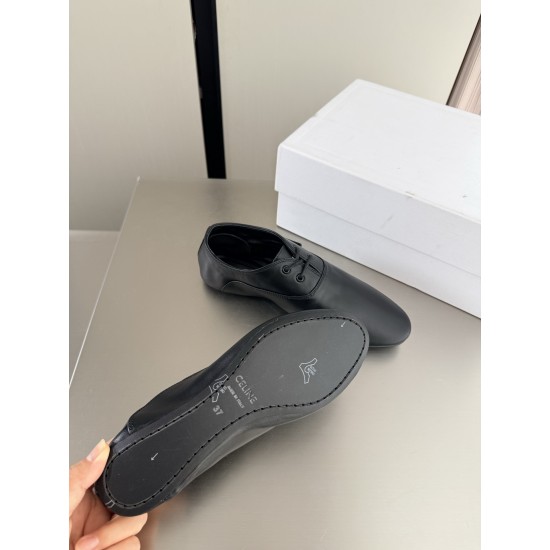 Celine Slippers Shoes
Women 35-41
