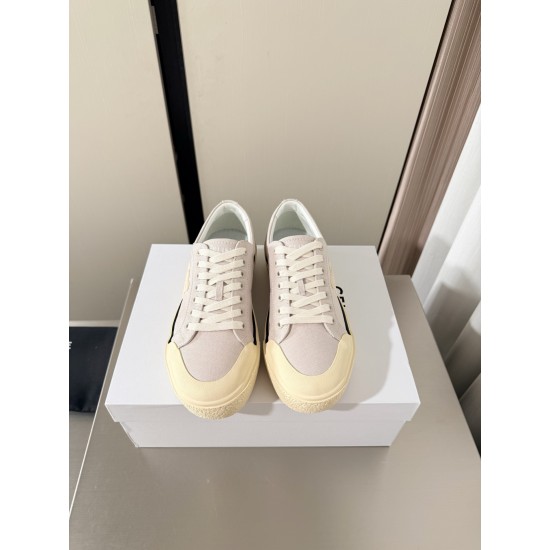 Celine Slippers Shoes
Women 35-41

