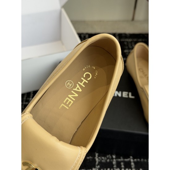 Chanel loafers Shoes
Women 35-41
