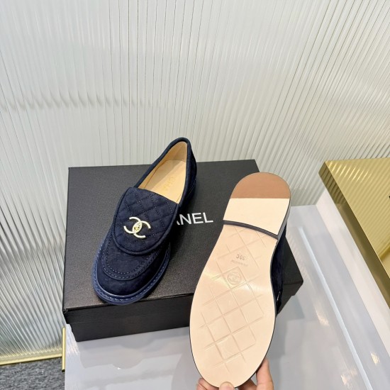Chanel loafers Shoes
Women 35-41
